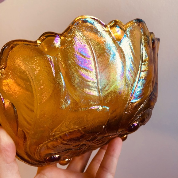 Vintage Carnival Glass Indiana Wild Rose Amber Bowl - Picture 3 of 7